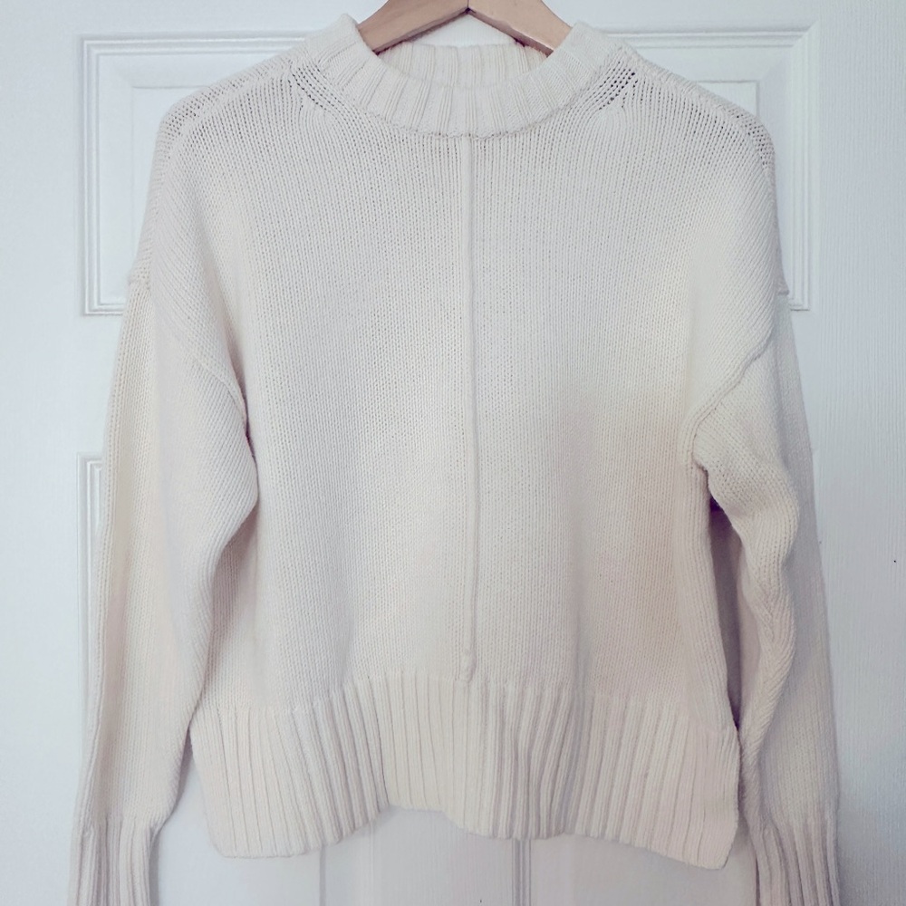 A New Day sweater size S cream